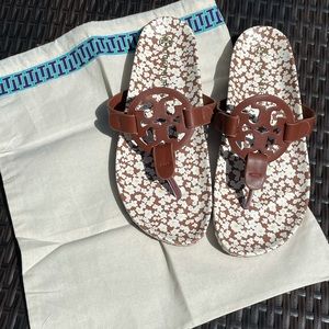 !!BN!! Tory Burch Miller Cloud Sandals